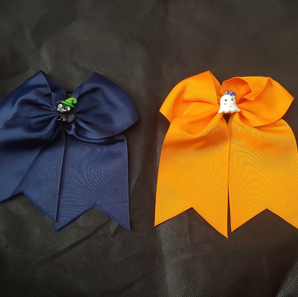 Bow Lot - Picture 2 of 8